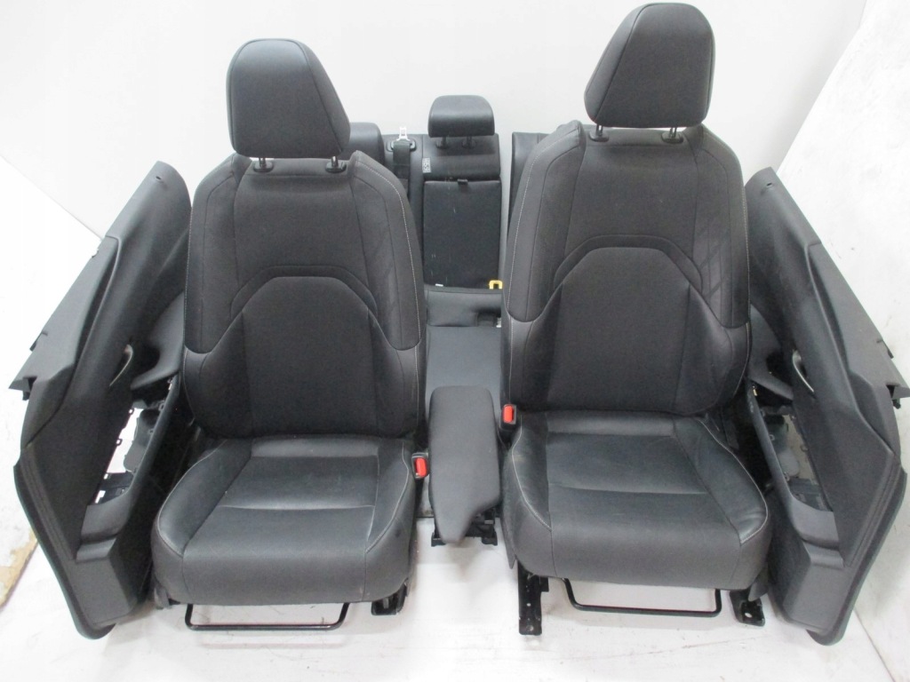 фото №1, Обивка кожа сиденья lexus ux