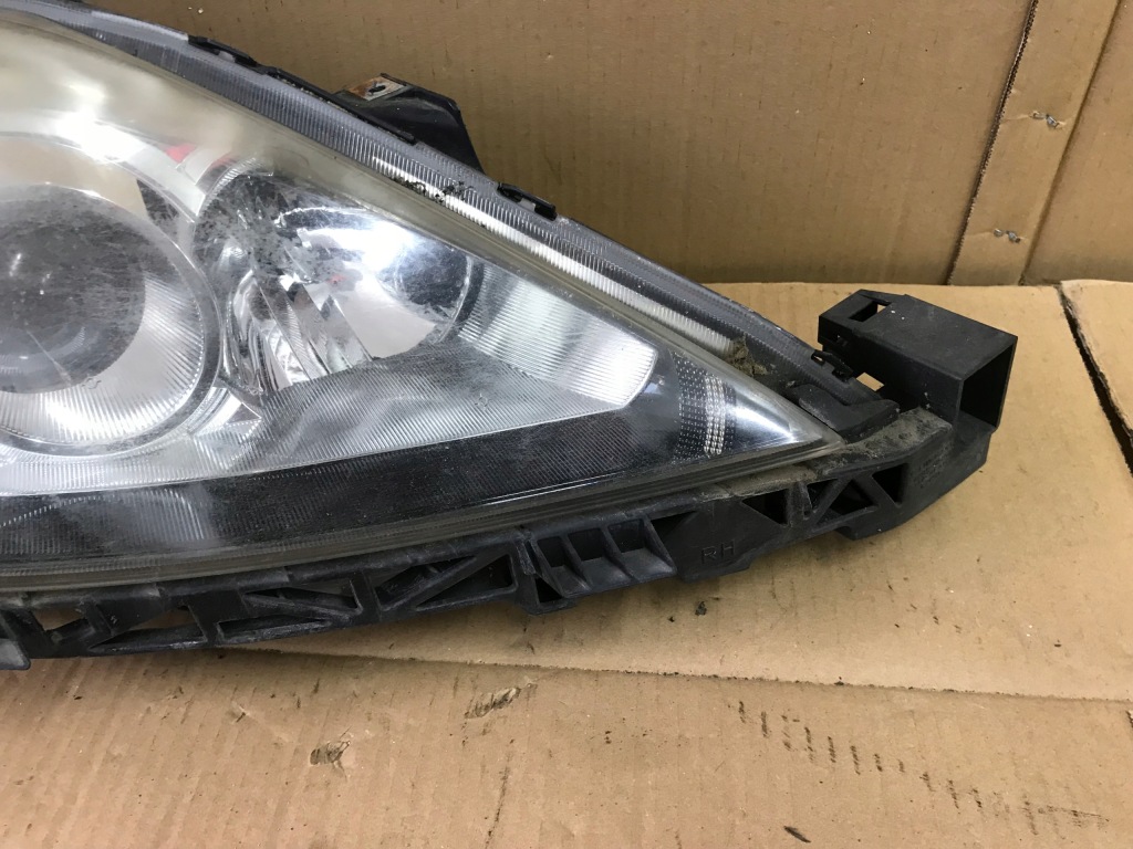 фото №4, Mazda 5 lift sport 08r- лампа права передня перед