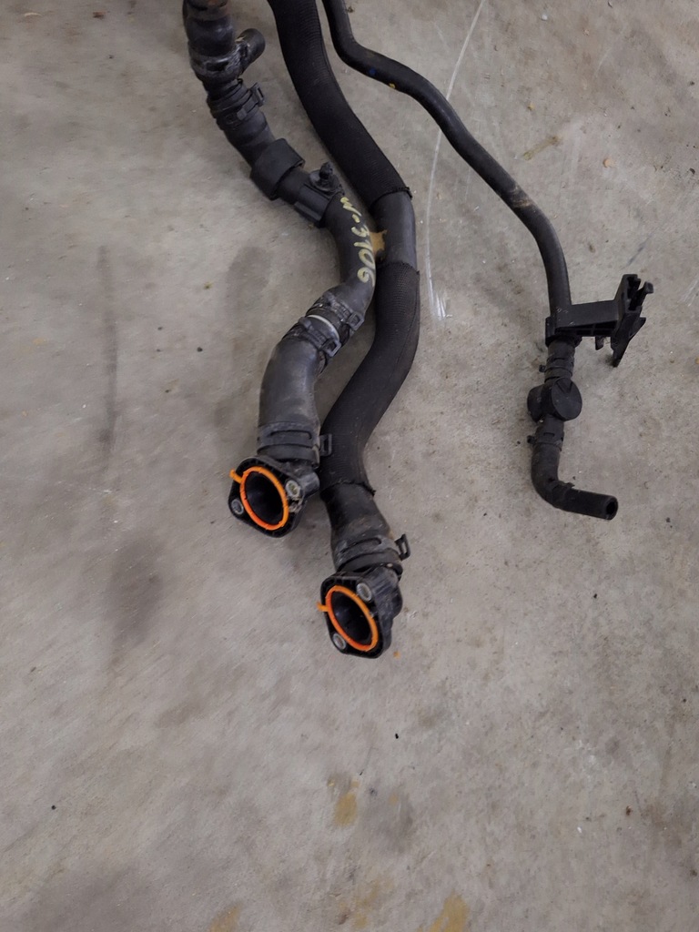 фото №8, Vw e up e-up wąż трубка wody 12e122101a