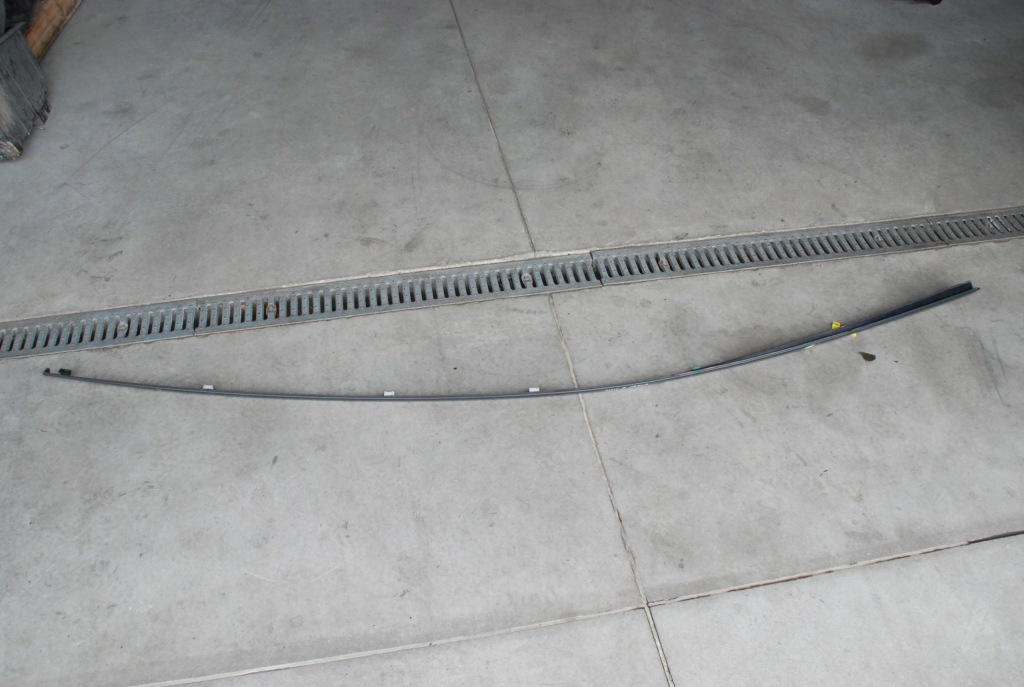 фото №1, Молдинг кровельная правая civic ufo 5d ix 13r