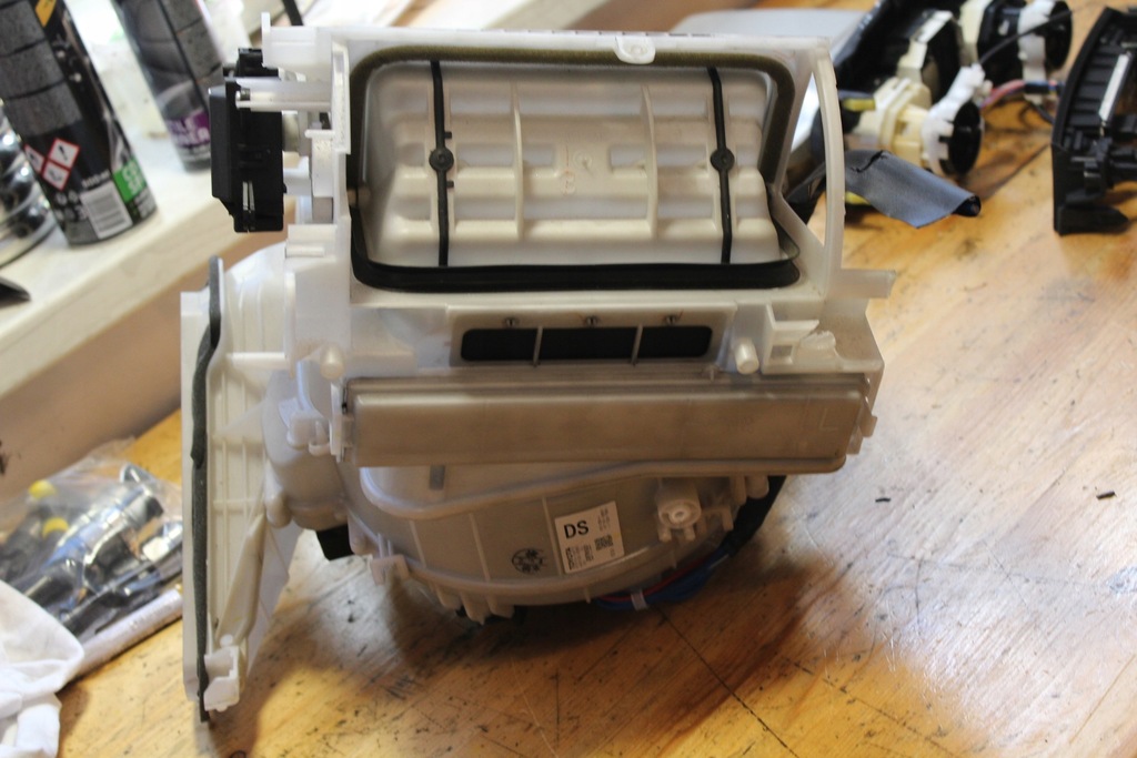 фото №10, Вентилятор обігрівача corolla e15 87010-12470