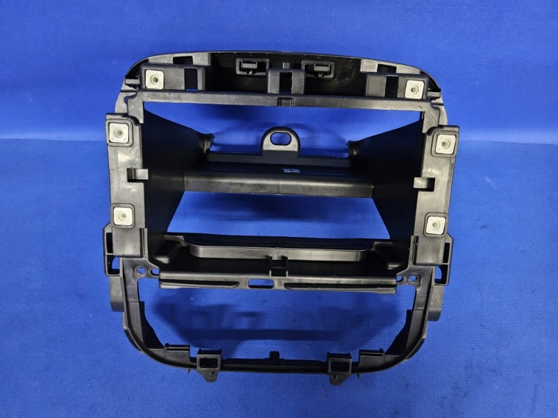 Кронштейн каркас рамка кишеня радіо renault trafic iii Ціна