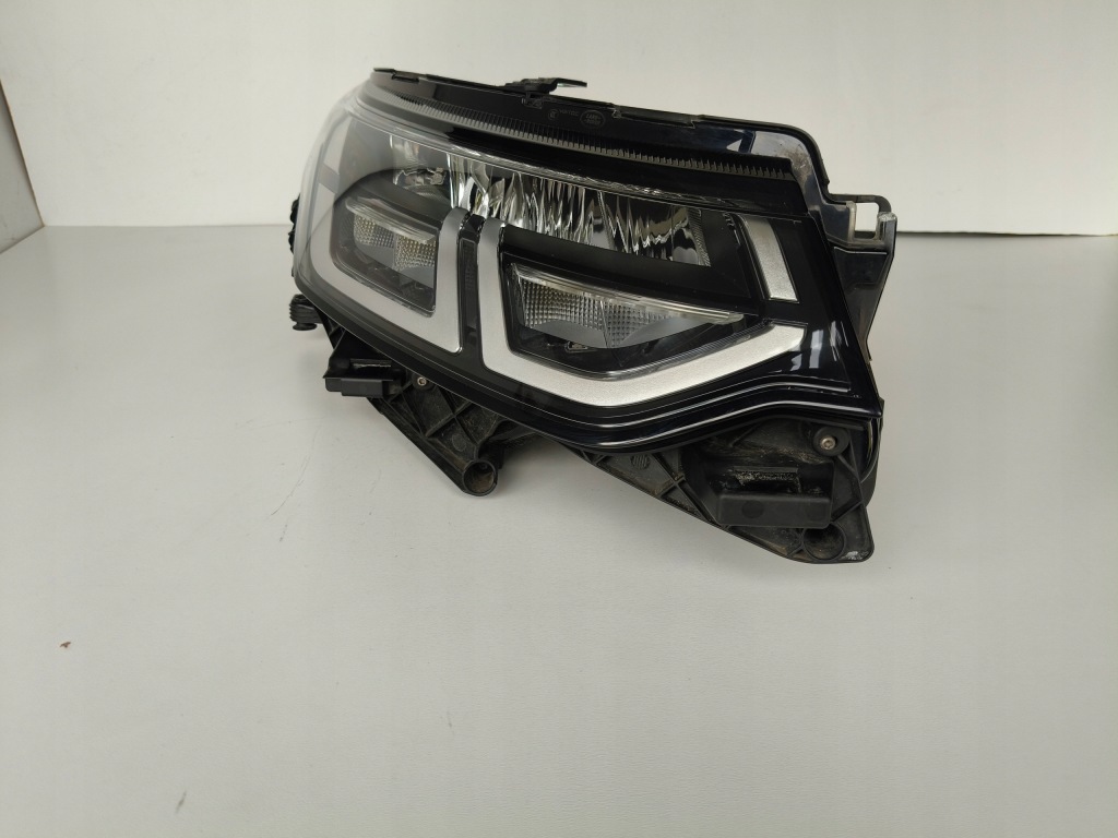 Купить Фара правый  фара land rover discovery sport 19- рестайлинг  full led