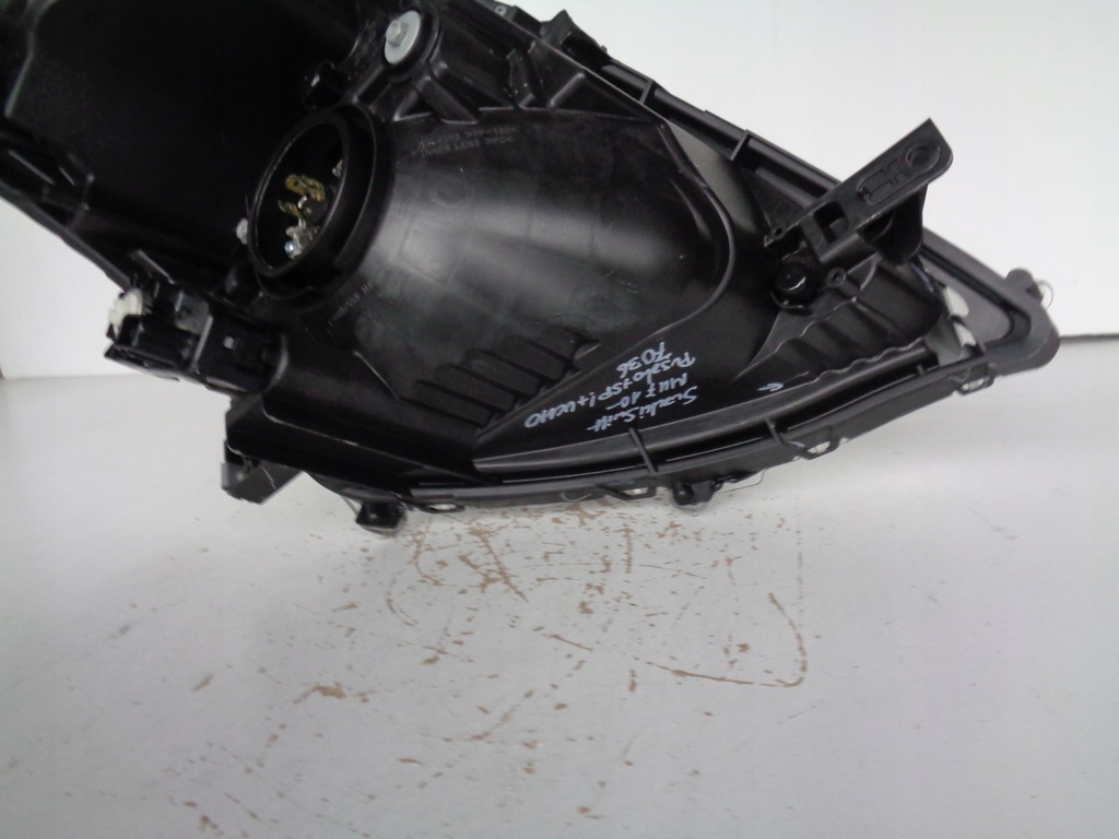 фото №8, Nowa лампа права фара suzuki swift mk7 10-