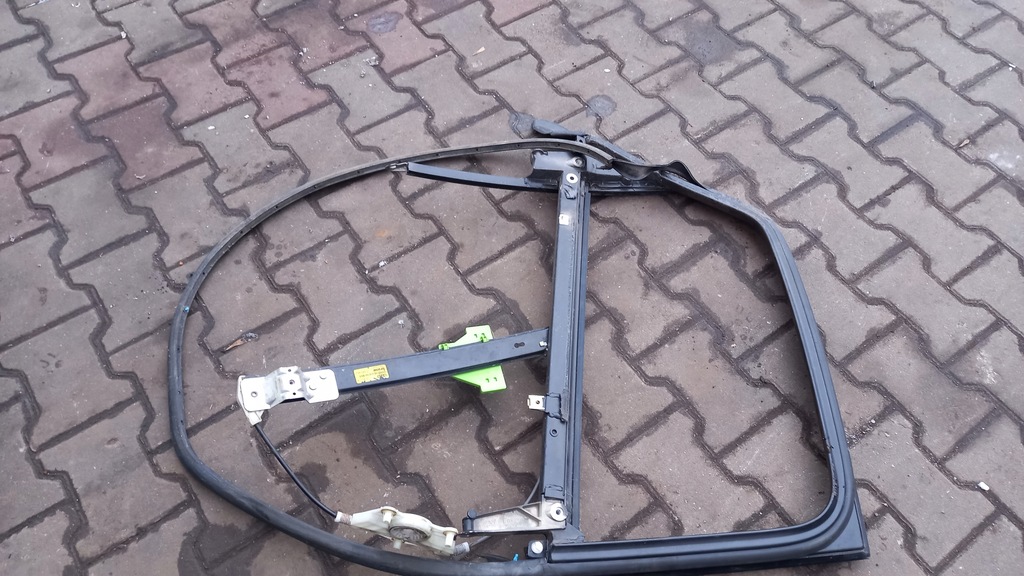 фото №4, Підйомник лівий задня audi a4 b6 8e0839461