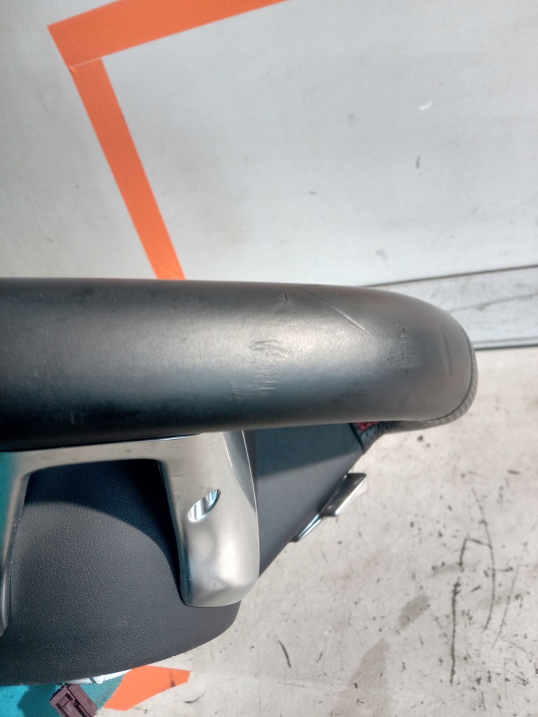 фото №9, Mercedes w117 cla воздуховод кожа лепестки переключения