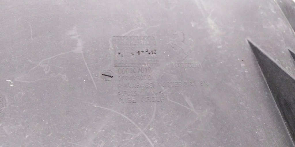 фото №9, Ferrari f8 ліва задні підкрилок задня 861979 907010