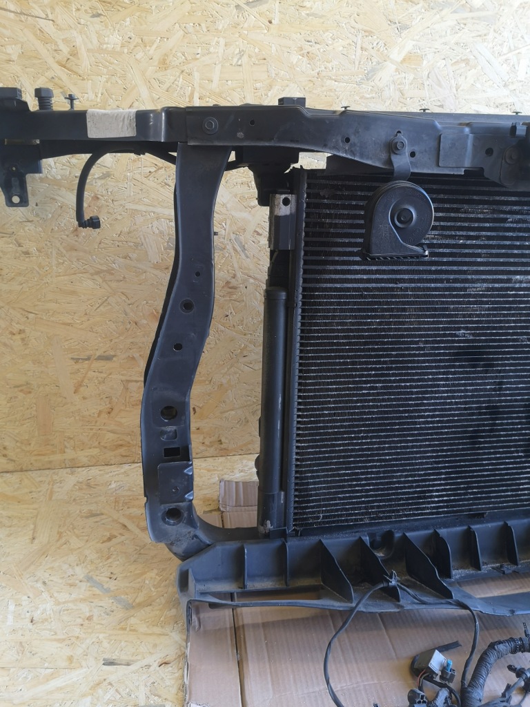 фото №12, Grand cherokee wk2 srt pas передний радиатор электропроводка