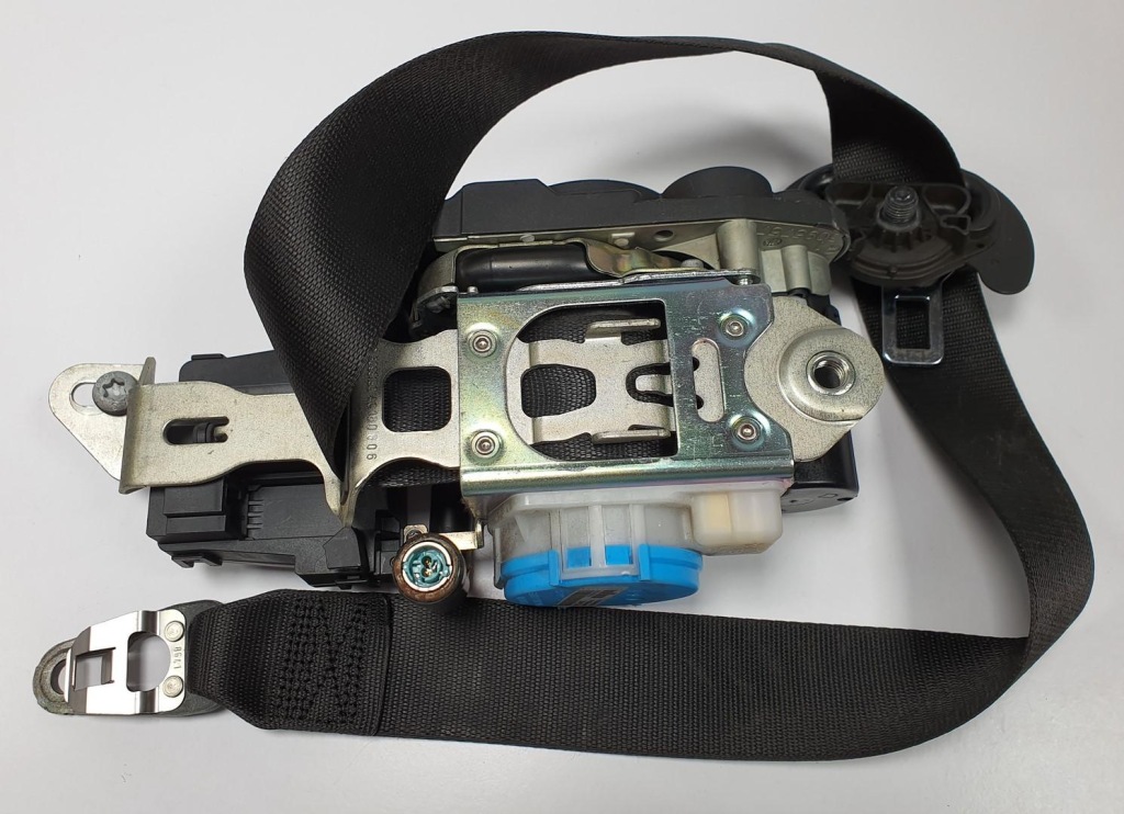 Ремень натяжитель левый перед mercedes gle w167 европа Оригинал