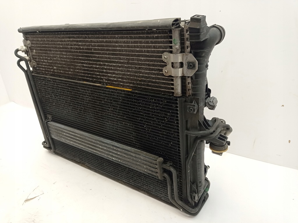 фото №7, Porsche cayenne 3.6 радіатор комплект