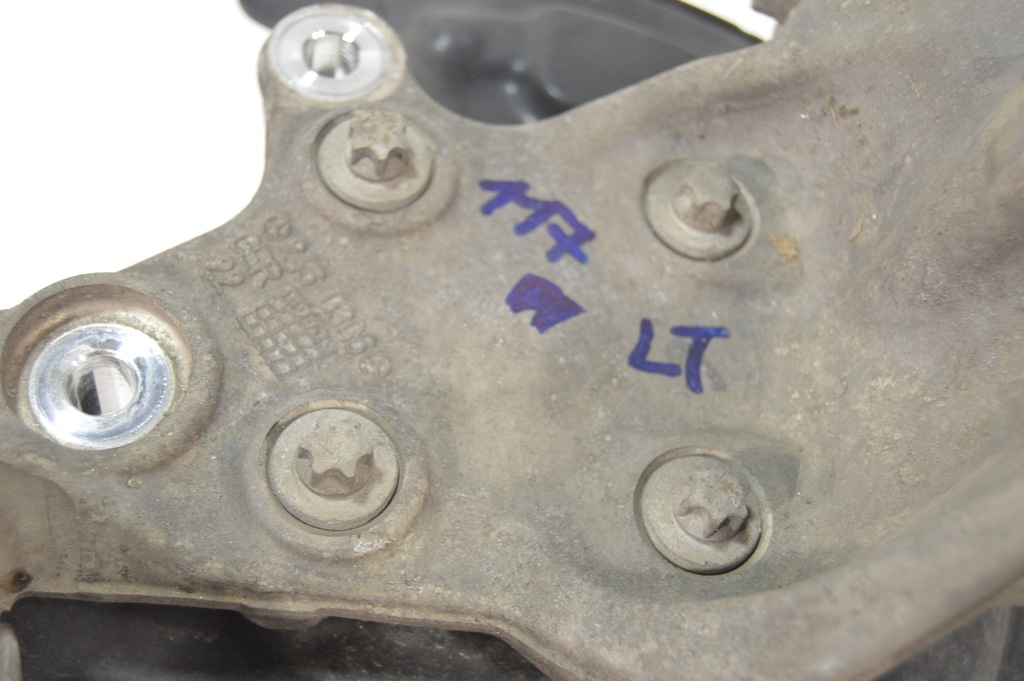 фото №6, Суппорт тормозной левый задняя mercedes w117 c117