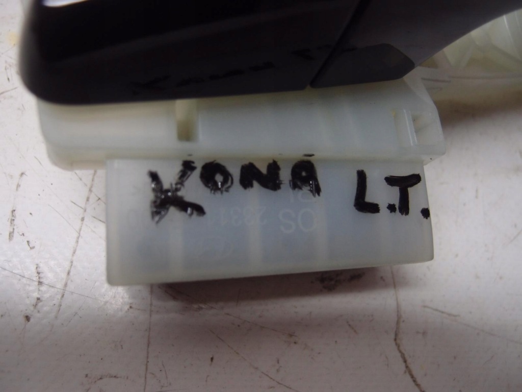 фото №12, Ручка дверь левый задняя czarna pae kona electric 2022r