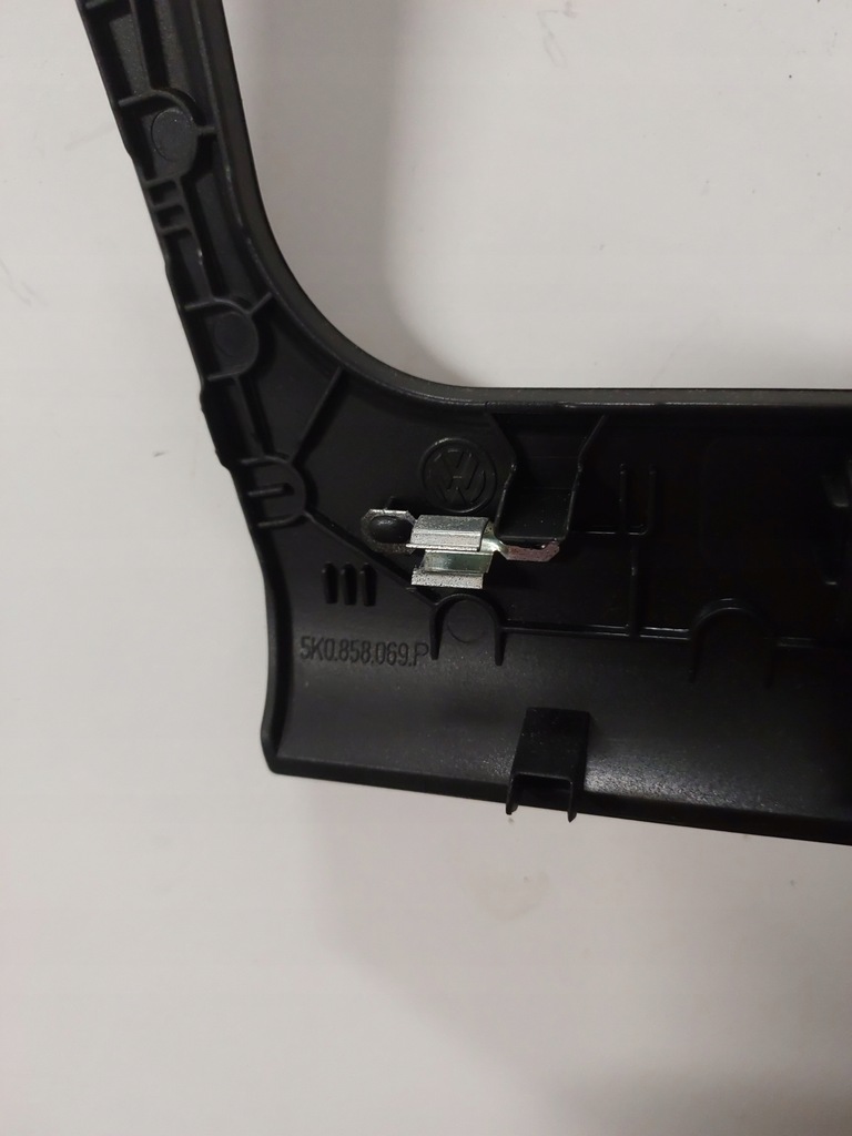 фото №5, Рамка panela кондиціонера vw golf vi 5k0858069p