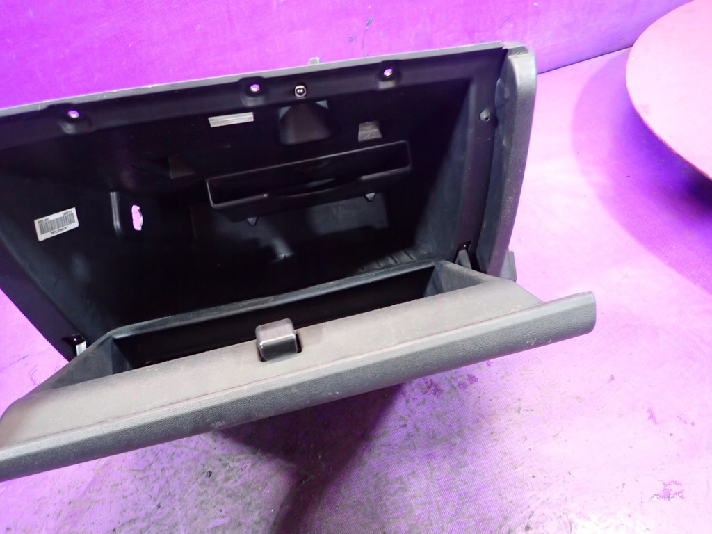 фото №6, Hyundai i20 i 08- бардачок пассажира 84520-1j100 845201j100 europa