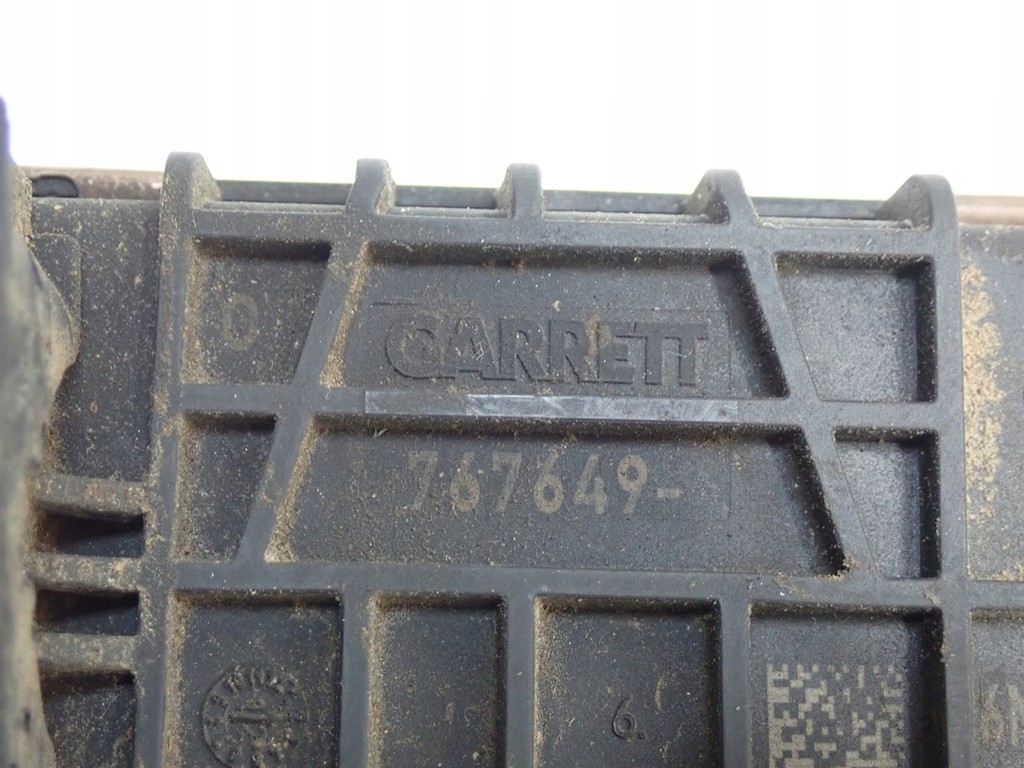 фото №9, Турбіна ax2q-6k682-cb land rover discovery iv 4 l319 3.0 sdv6 256km 12r