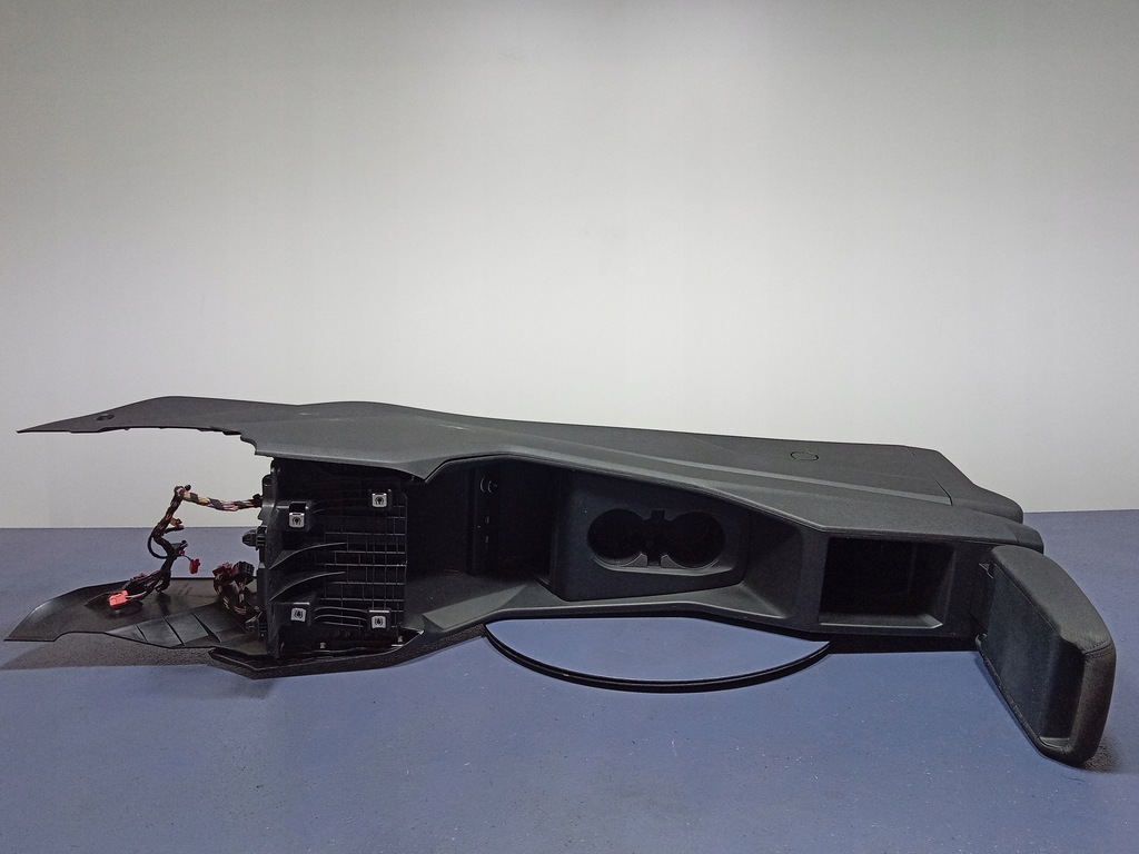 фото №6, Audi q4 e-tron тунель середній підлокітник