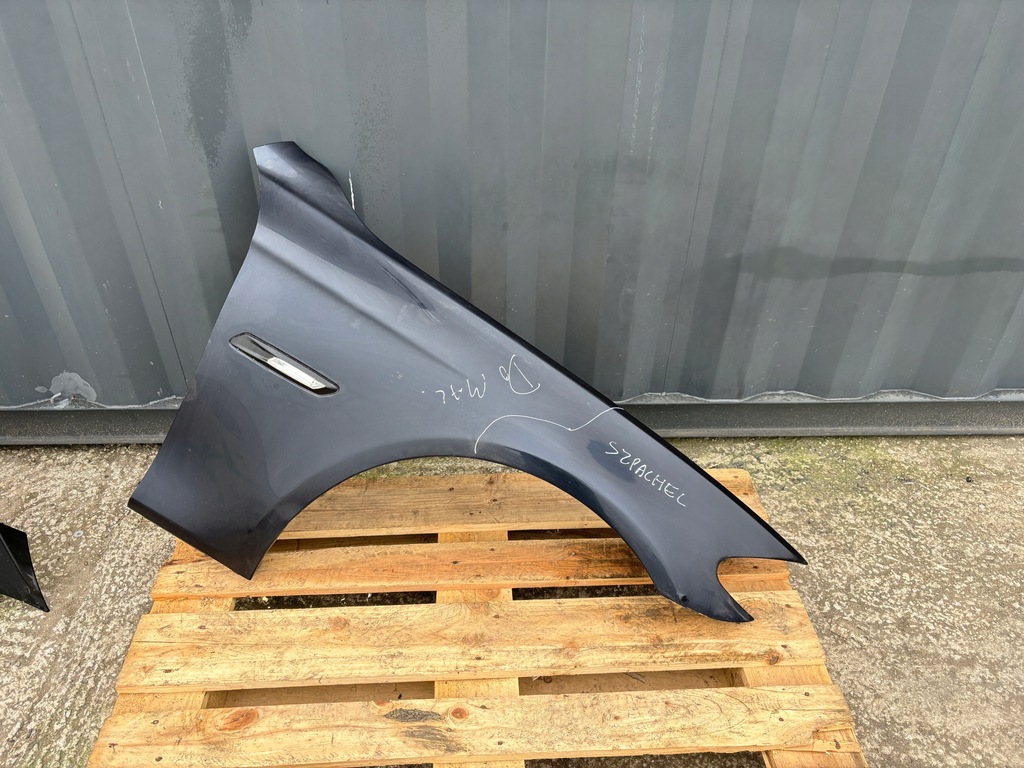 фото №1, Крила правий перед bmw f10