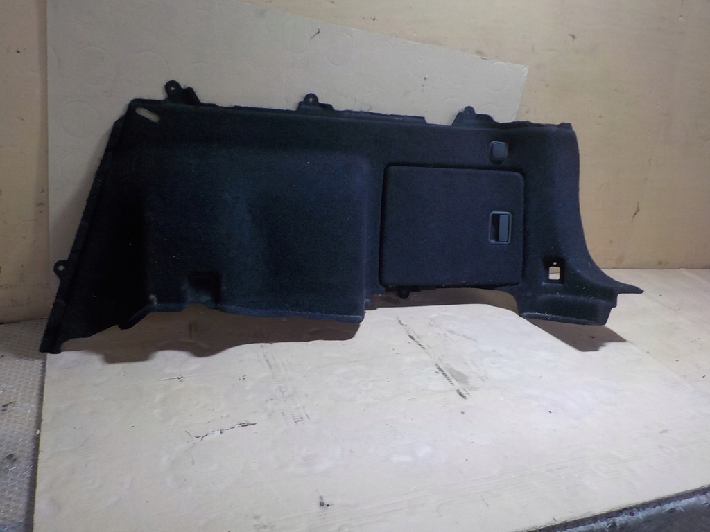 фото №2, Mazda 6 обшивка багажника правый