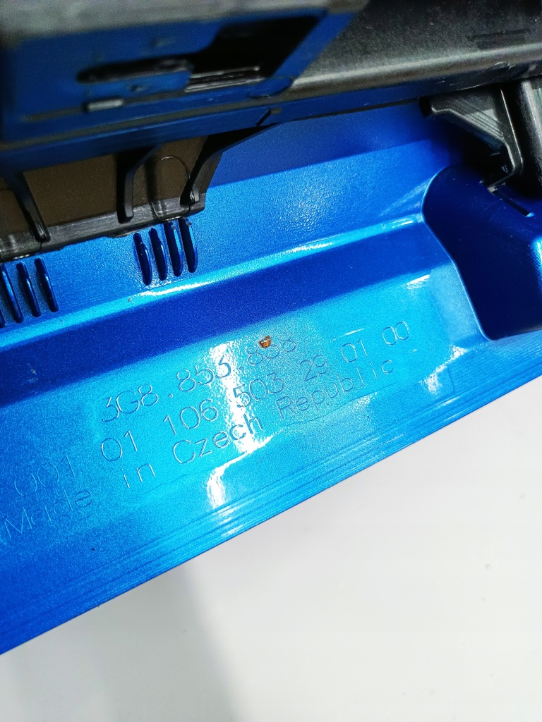 фото №3, Vw arteon молдинг поріг права поріг 3g8853858