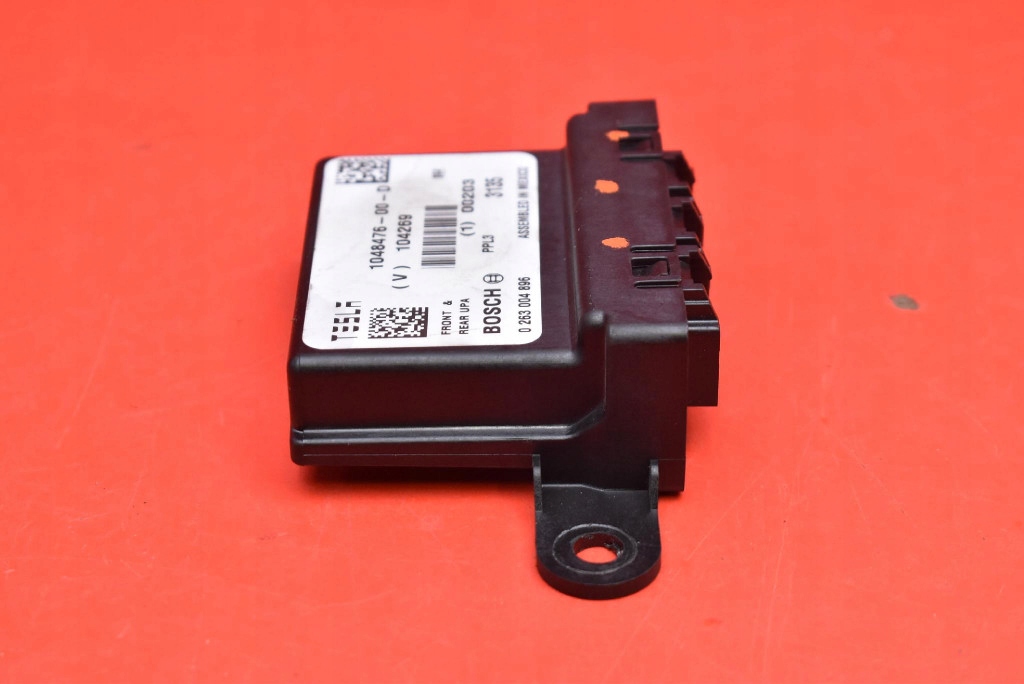 Блок управления модуль парковки pdc 1048476-00-d tesla model x 90d 15-21 с Разборки