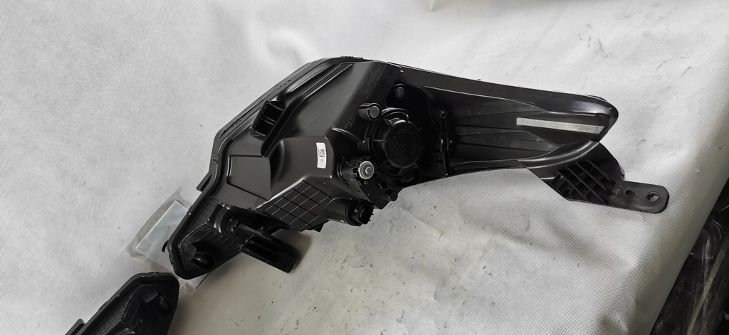 фото №10, Hyundai i20 ii фара обычный левый правый комплект