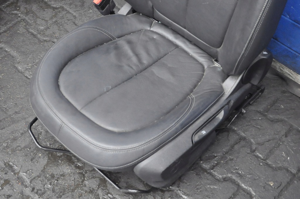 фото №14, Bmw 2 f46 gran tourer сиденья кожаный + заднее сиденье 2 3 ряд + обшивки нет подогрев