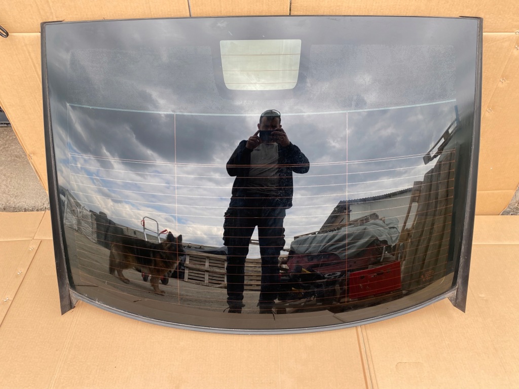 фото №1, Стекло задняя задняя dodge charger 6.4 srt 2016- mopar