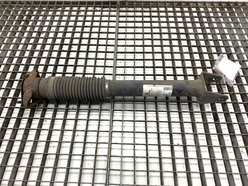 Купить Амортизатор правый задний  mercedes w166 suv a1663262000 11-15 3.0