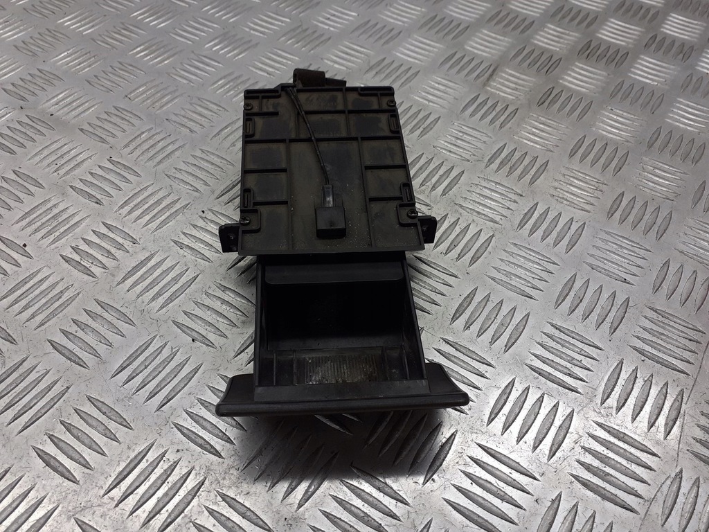 фото №1, Пепельница kia rio 84620fd000