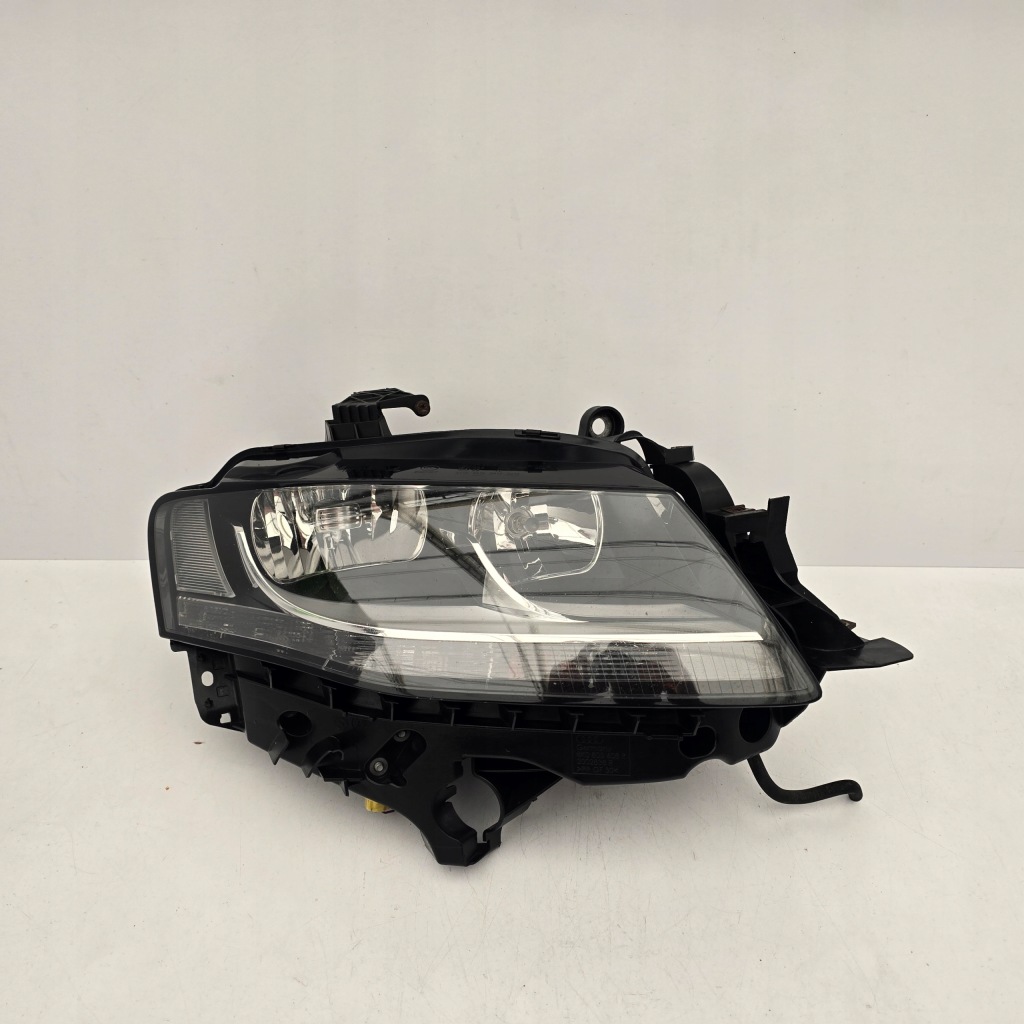 фото №1, Лампа правая передняя audi a4 b8 8k 8k0941004