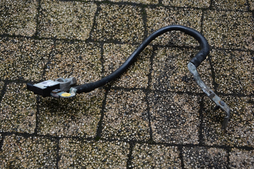 фото №1, Клемма минусовая audi a3 8v 5q0915181c