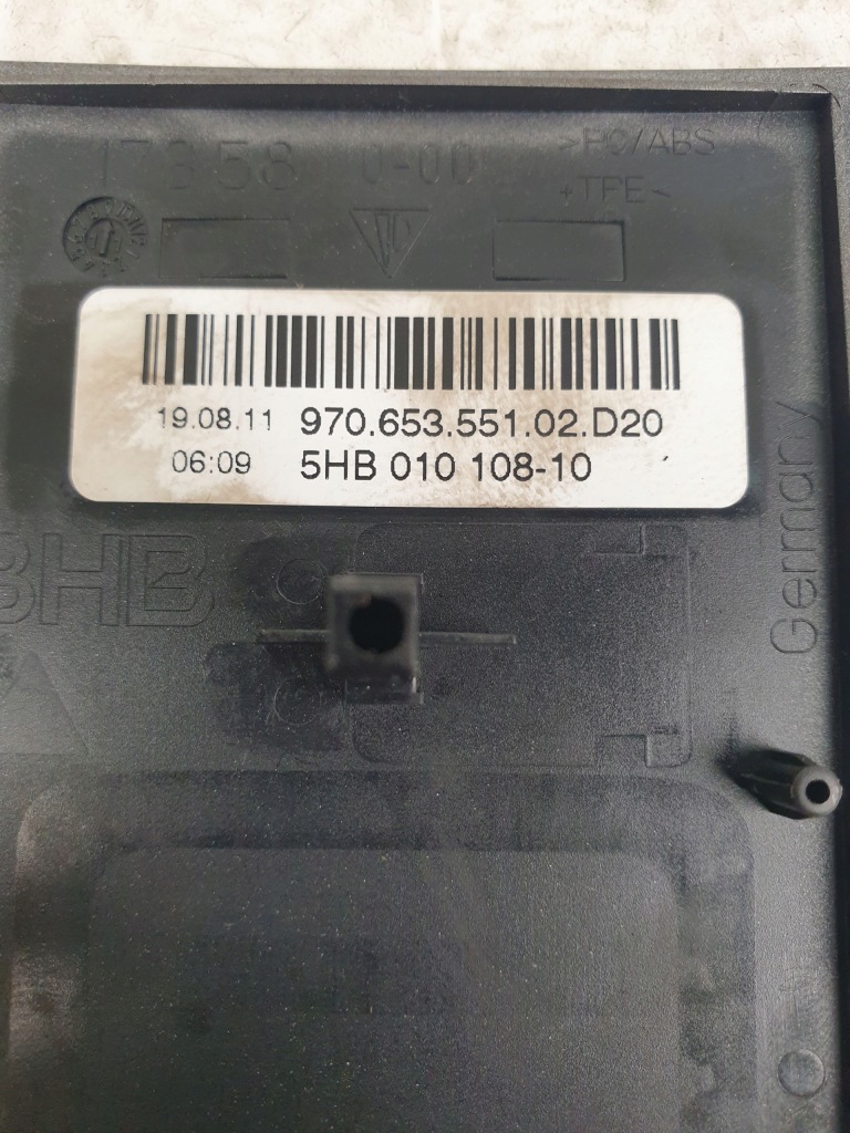 фото №5, Panamera 970 заглушка туннель заднего крышка oryg