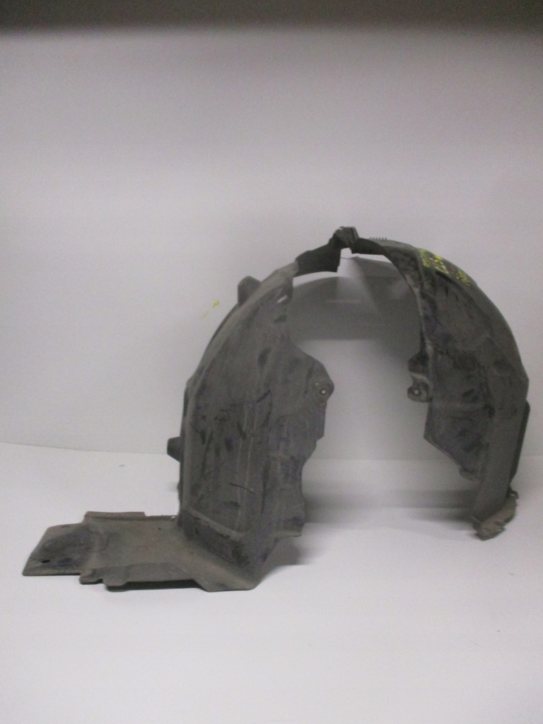 Купить Подкрылок mercedes cls amg a2576909501 левая передние