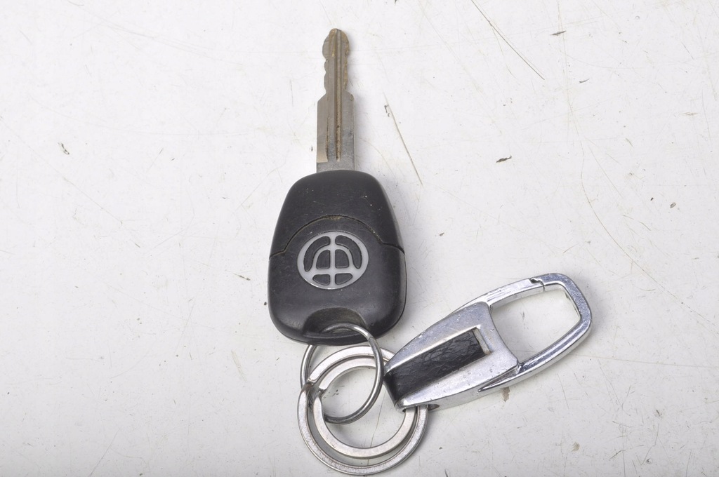 фото №7, Brilliance bs4 замок зажигания ключ 370401000