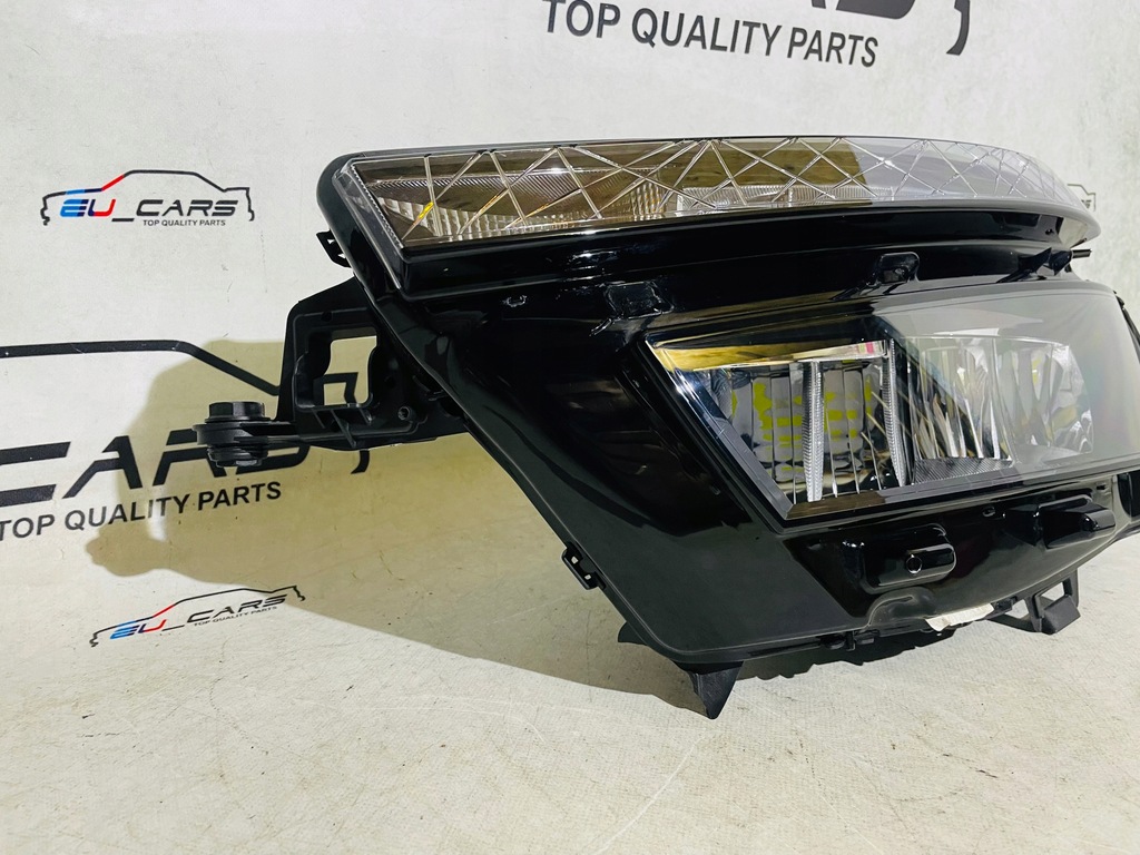 фото №5, Skoda kamiq лампа левая перед full led 2019-2022 r