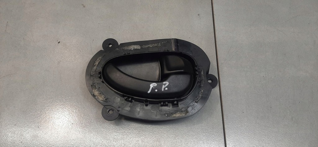 фото №1, Ручка wewnętrzba правый перед peugeot 406 96163074