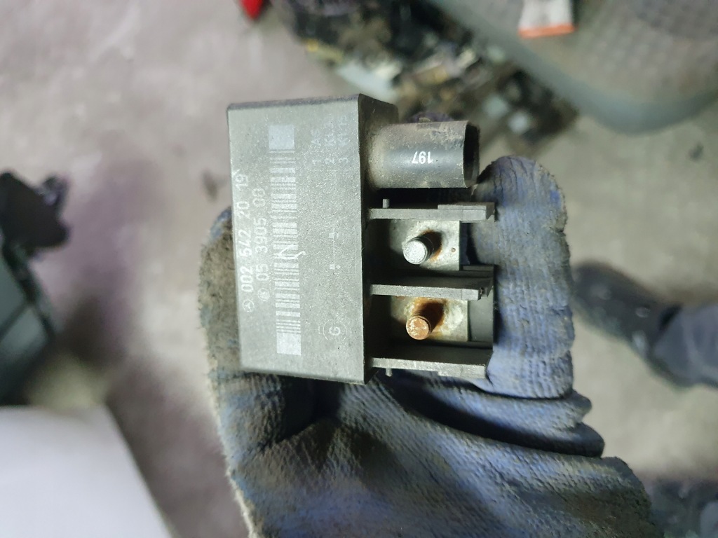 фото №1, Реле модуль аккумулятор mercedes slk r170 0025422019