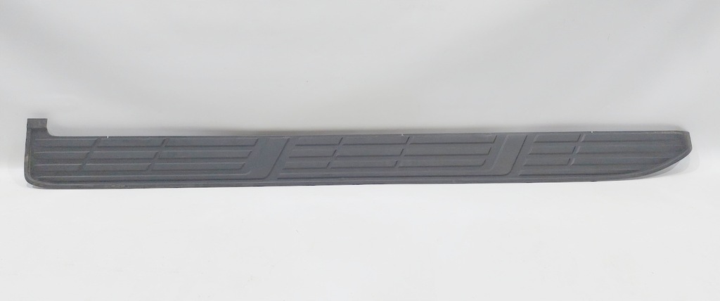 фото №1, Накладка порог порог правая toyota land cruiser j150