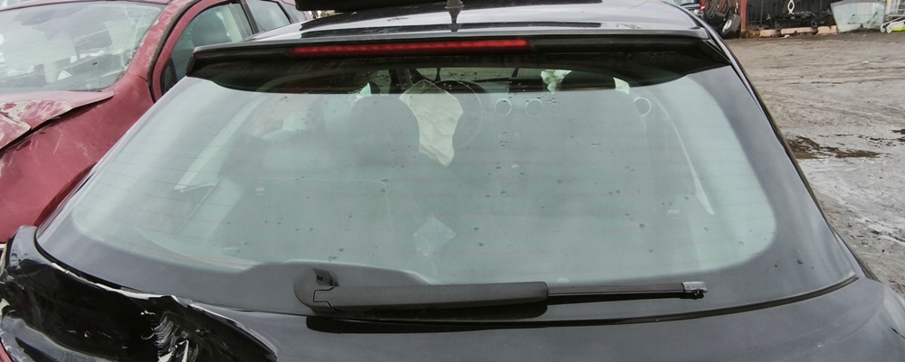 фото №1, Audi a1 8x 10r стекло крышки багажника задняя задняя