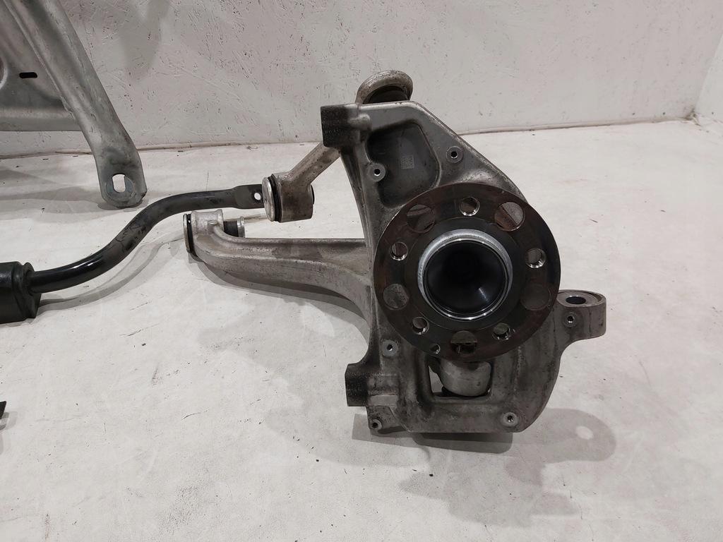 фото №6, Підрамник підрамник трансмісія mercedes gt r w190