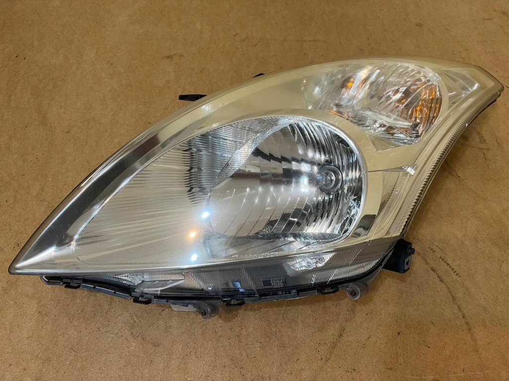 фото №1, Suzuki swift ii 10-17r лампа ліва фара лівий перед передня