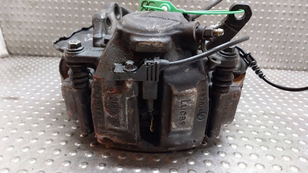 фото №5, Поворотний кулак ступиця супорт правий перед 20901 mercedes w203 w209 slk r171