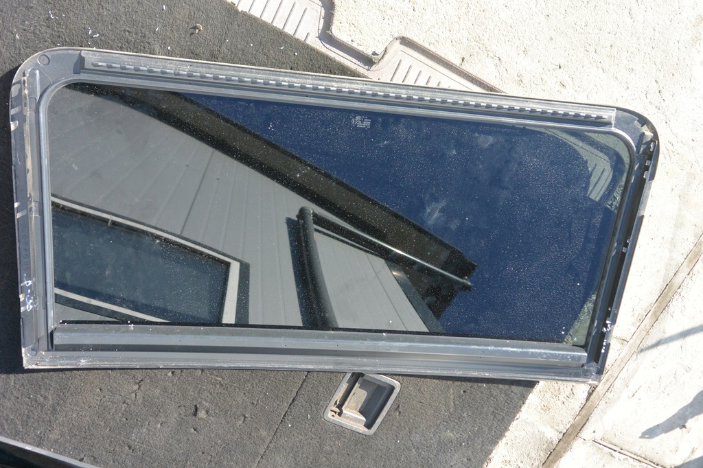 фото №7, Стекло крыша панорамы люк kpl audi q7 4l