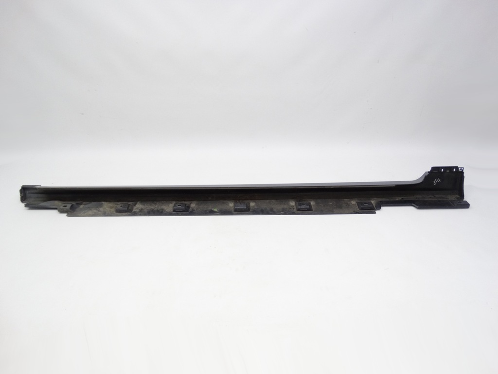 фото №11, Vw passat b8 r-line 16-24 молдинг поріг права оригінальна 3g0853858g