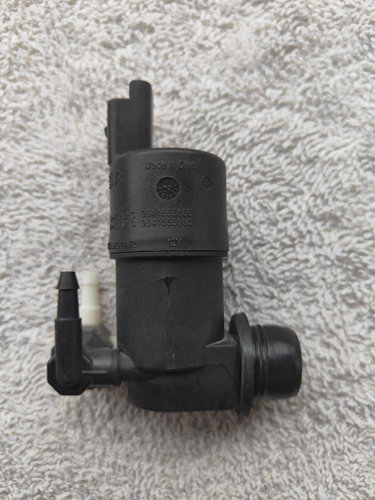Купить Помпа омывателя  citroen c3 643475