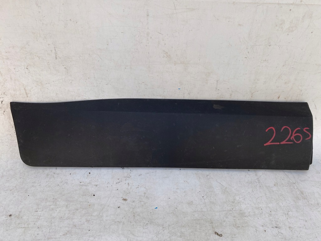 фото №1, Opel crossland x 17- молдинг дверь правый задняя 13482101