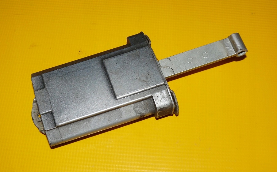 Купити Обмежувач двері лівий правий задній mercedes s-klasa w140 107mm