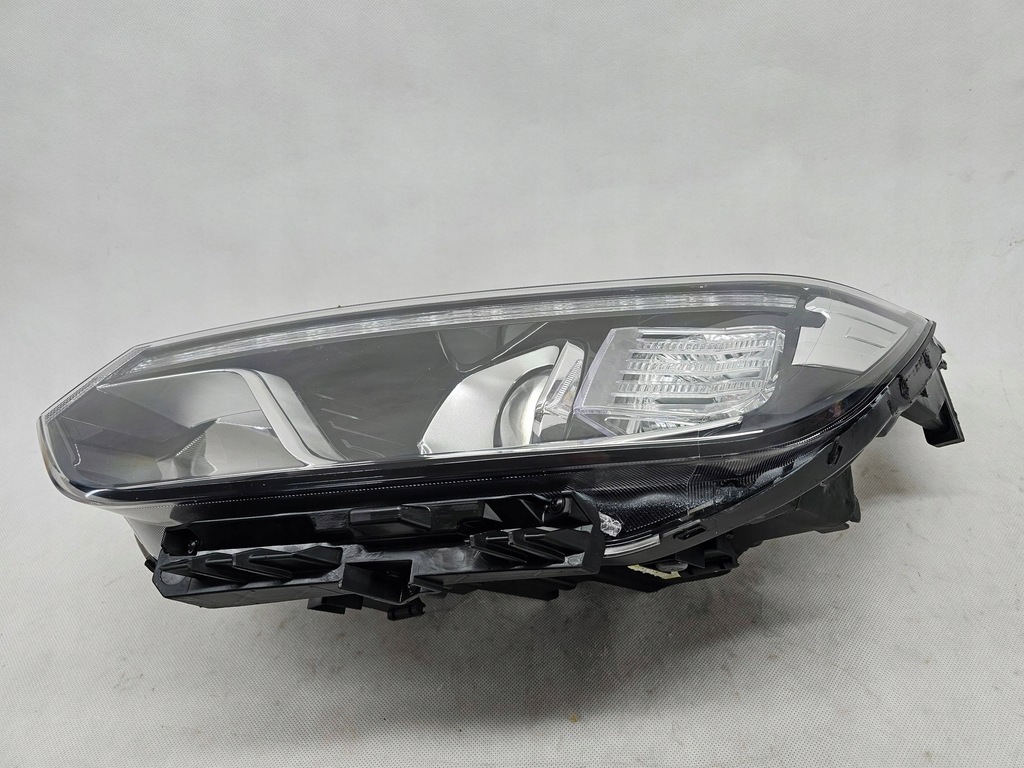 фото №14, Ssang yong tivoli 2019 лампа перед ліва лінза led zgm92-101070