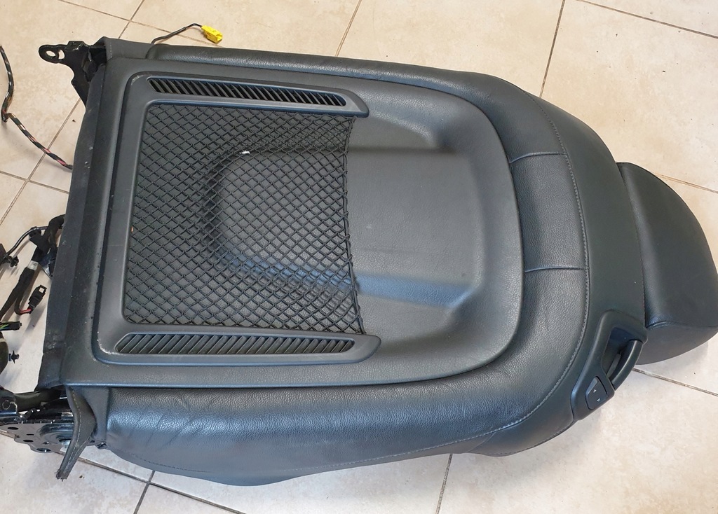 фото №11, Подушка безопасности подушка воздушная спинка сиденье правого audi a5 8f cabrio кожа