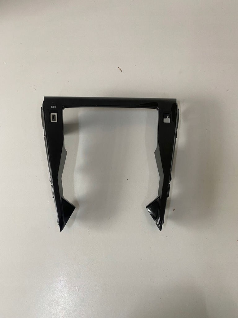 фото №1, Peugeot 208 ii панель рамка радіо usb 9828368780 europa ładna